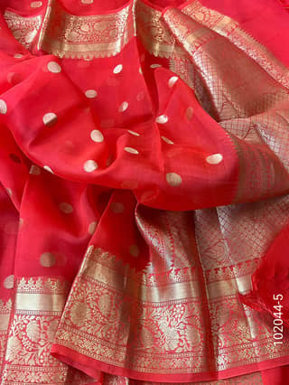 Kora Organza Zari Work Dollar Buti Banarasi Saree